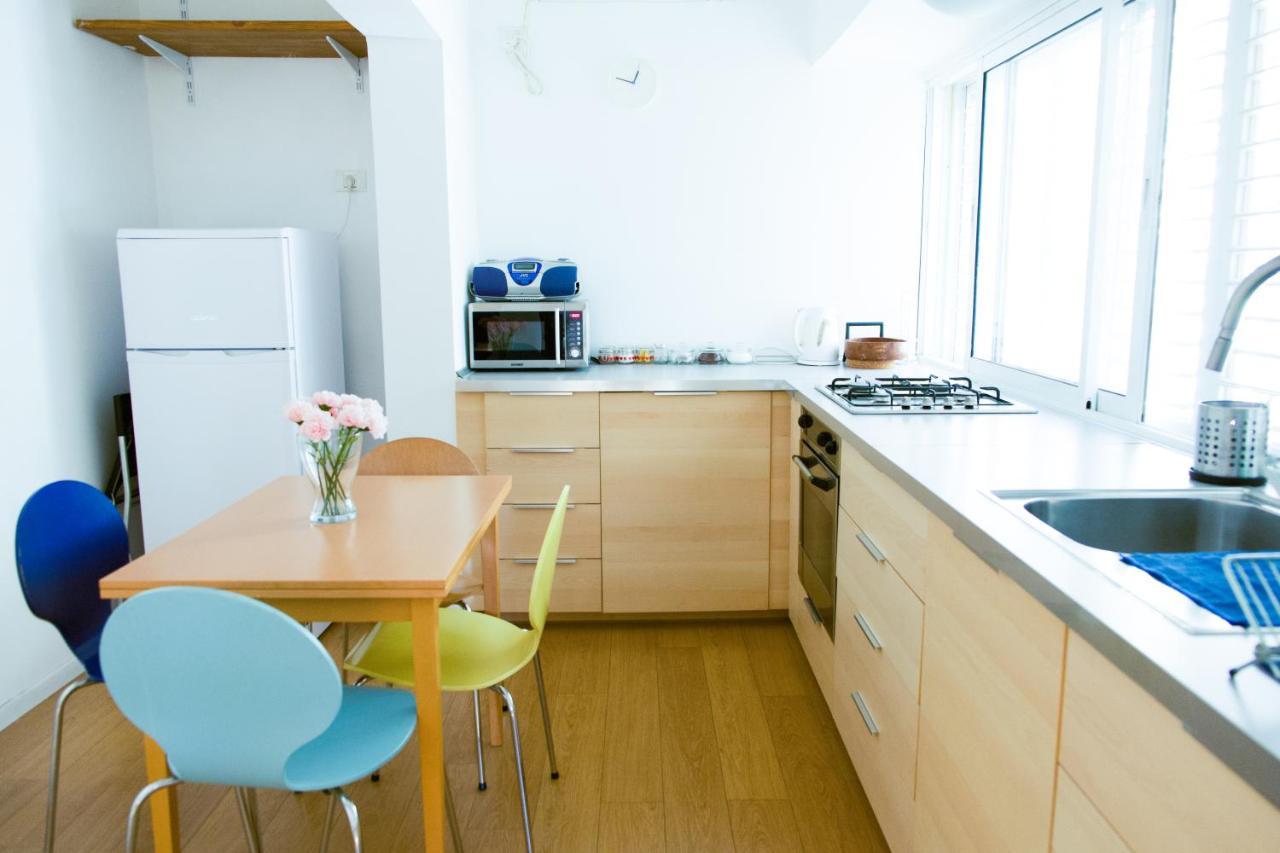 Prague Tlv By Paybox Apartment Tel Aviv Exterior photo